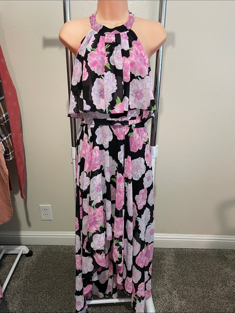 Floral Halter High-low Dress in Pink on Black - Picture 5 of 7